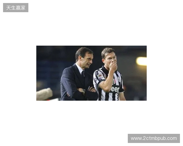 TA独家：今夏阿莫林在美国主动陪利马跑步复健，表达其支持